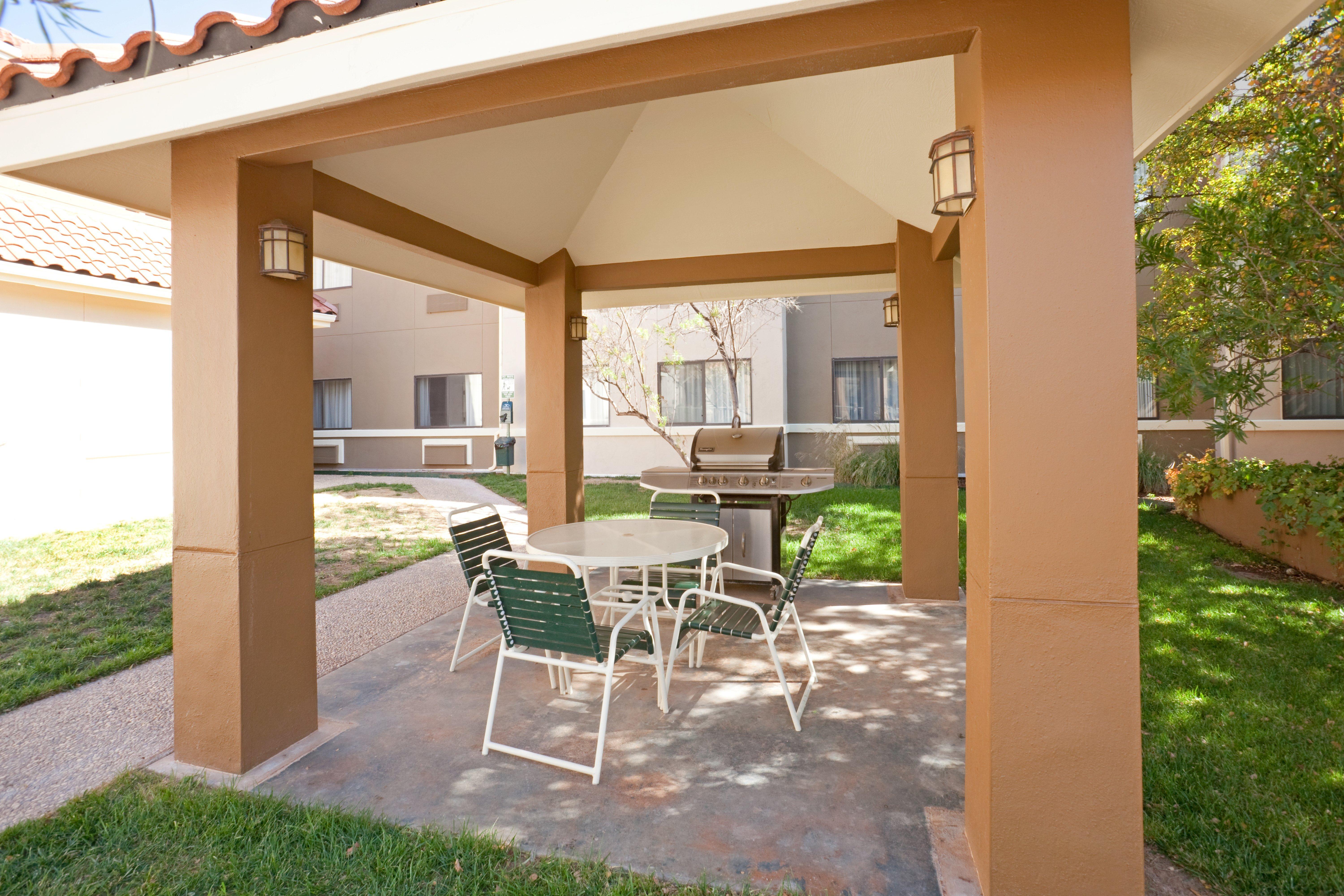 Staybridge Suites Lubbock-University Area By Ihg Extérieur photo