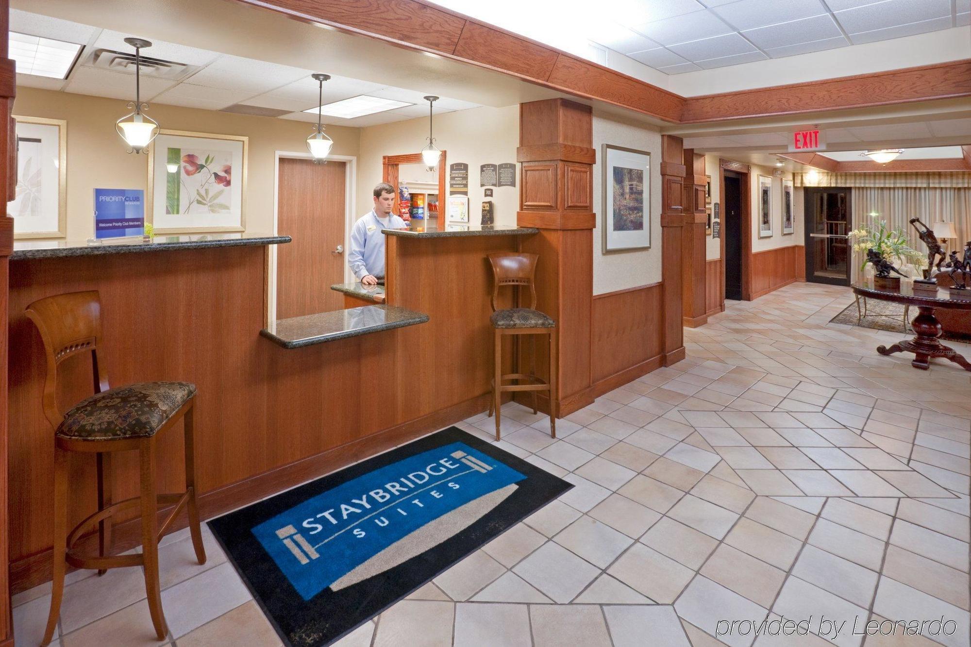 Staybridge Suites Lubbock-University Area By Ihg Extérieur photo