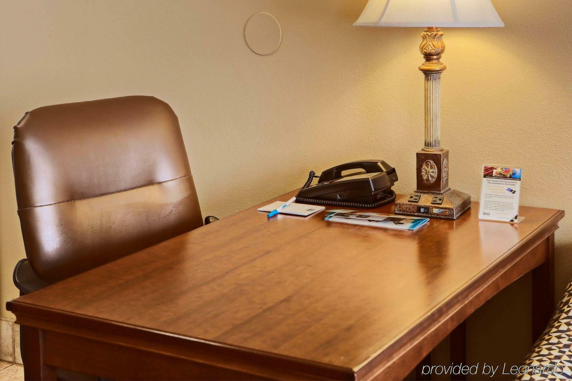 Staybridge Suites Lubbock-University Area By Ihg Extérieur photo