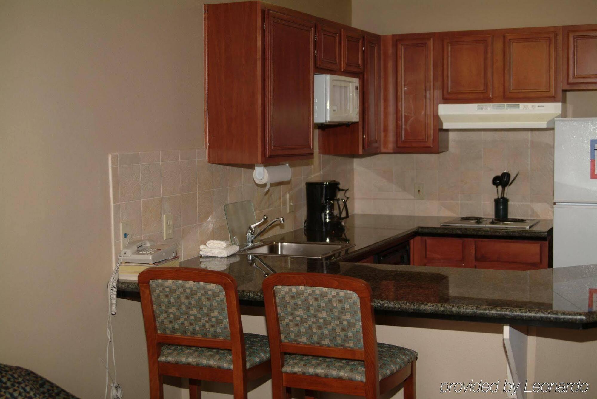 Staybridge Suites Lubbock-University Area By Ihg Extérieur photo